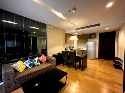 คอนโดให้เช่า : ให้เช่าคอนโด Siri At Sukhumvit ห้องกว้าง 52 ตร.ม. เฟอร์ครบพร้อมอยู่ ติด BTS ทองหล่อ  Line ID: @ppagent