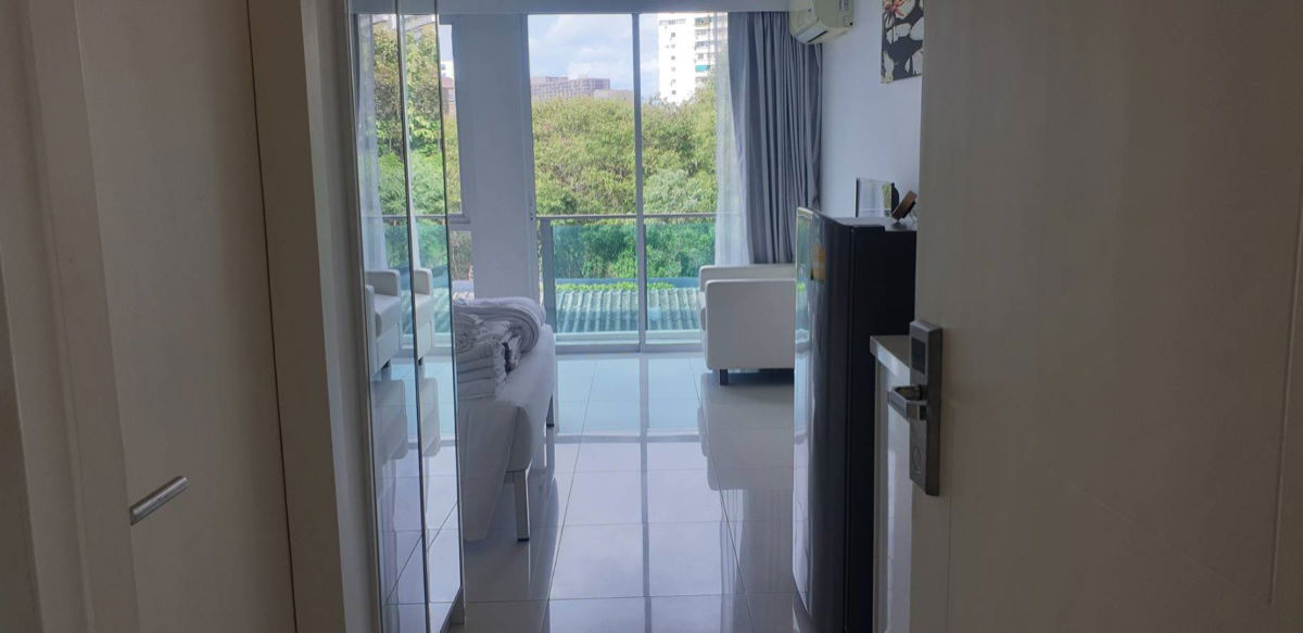 picture City Center Residence Studio Fully furnished  - 2/17
