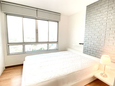 Condos for rent Bangkok : For rent The trust pinklao 9,000/month