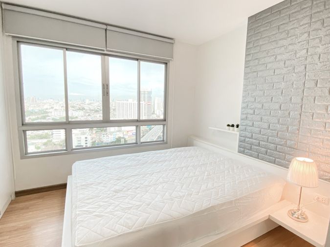 ⭐️⭐️⭐️ พร้อมเข้าพัก มีคลิปให้ดูก่อนนัดชม ⭐️⭐️⭐️ The trust ปิ่นเกล้า แอร์ 2 ตัว เฟอร์ครบ