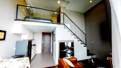 Condos for rent Soi Sukhumvit 71 : Condo For rent C Ekkamai, Duplex 1 bedroom Fully Furnished Line ID: @ppagent