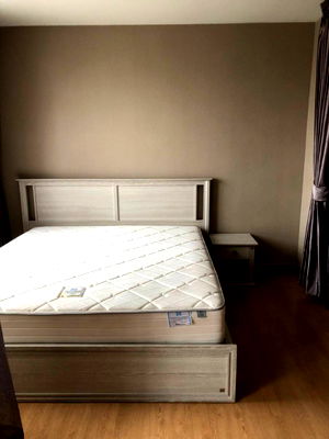 Condos for rent : For rent The Complete Rajprarop Fully furnished and Ready to move in