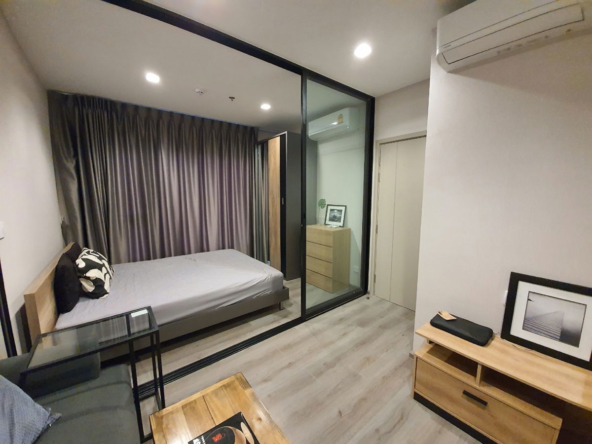 picture politan rive riverside condo for rent - 1/10