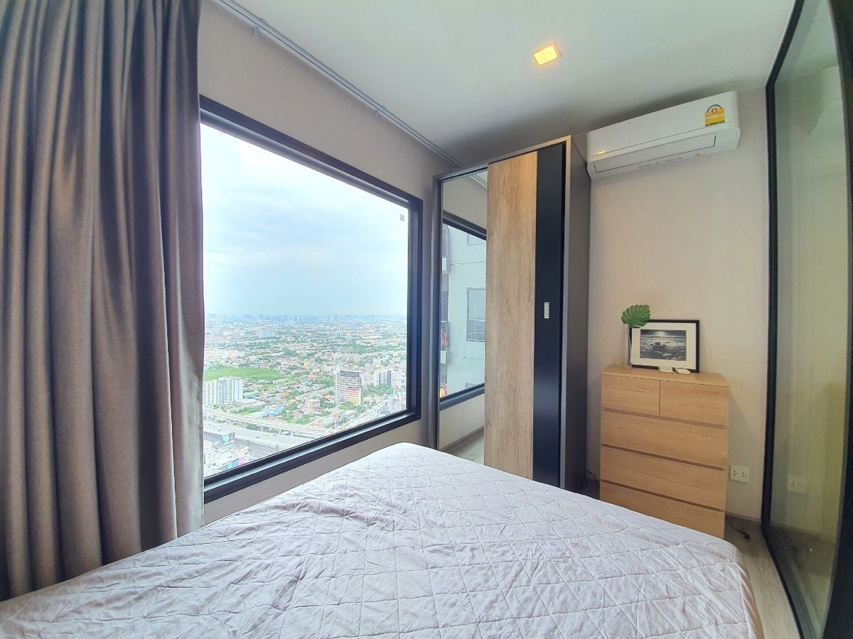 picture politan rive riverside condo for rent - 9/10