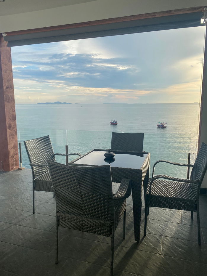 picture CASA 9 Banglamung - New Beachfront Apartment. Only 10 mins to Pattaya. - 15/15
