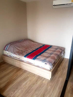 Condos for sale Robinson Bang Rak : P-109326 Stunning City View Condo! Blossom Sathorn-Charoenrat Near MRT Lumpini 2.65M THB Line Id @easythaihome 085-592-2897