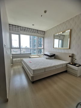 Room for RENT at Life Ratchadapisek @condorental