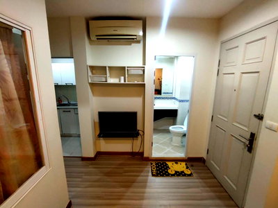 Condos for rent :   Life @ Ratchada -        Suthisan