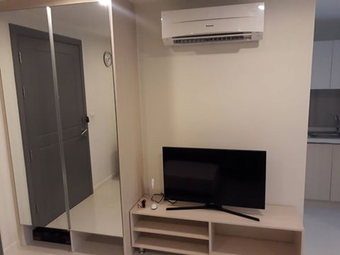 Condo For rent Element Srinakarin  near Seacon  (( 10000  available   ))