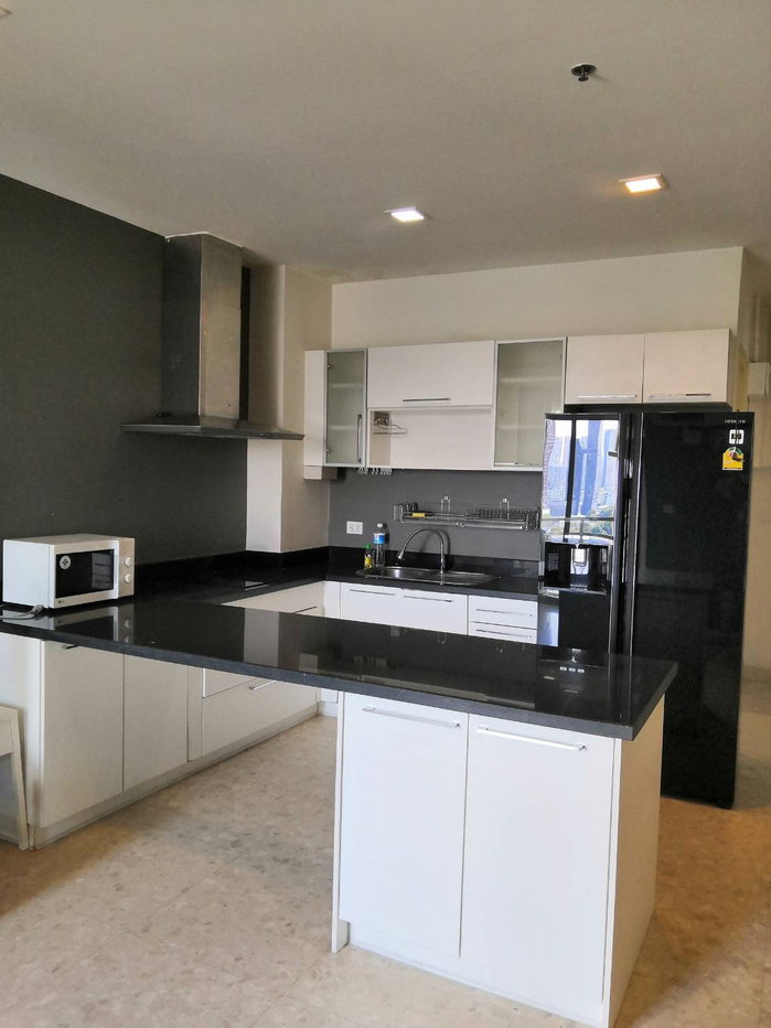 รูป ขายด่วน คอนโด Nusasiri Grand Condo (ณุศาสิริ แกรนด์ คอนโด) 2ห้องนอน 2ห้องน้ำ 80ตร.ม ขายต่ำกว่าตลาดมาก ถูกสุดในตึกชัวร์ 087-907-4045 - รูปที่ 2/2