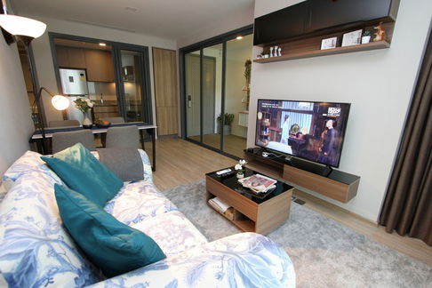 ว่าง30สค68! Taka Haus. 2นอน 68ตร.ม. Line id: @pfagent