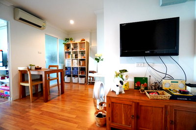 Condos for sale : Condo for sale Lumpini Place Rama 9, Building D, size 1 bedroom, 33 sq.m., east view Fully furnished