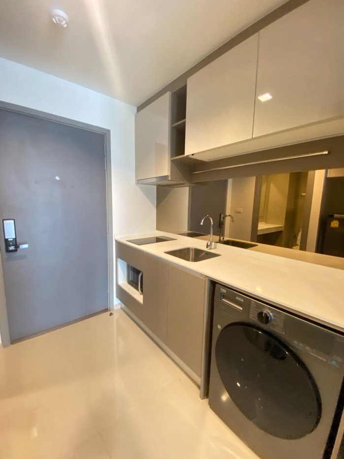 รูป ให้เช่าด่วน! IDEO Sathorn - Wongwian Yai 1Bed ชั้น17 เพียง 17,000 บาทเท่านั้น เครื่องใช้ไฟฟ้าครบ Line: joe1e7 - รูปที่ 5/8