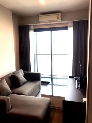 คอนโดให้เช่า : ให้เช่าคอนโด Whizdom Avenue วิซดอม อเวนิว รัชดา ลาดพร้าว 35ตรม. ติด MRT ลาดพร้าว Line ID: @ppagent