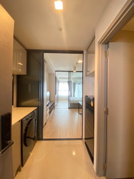 ให้เช่าด่วน! IDEO Sathorn - Wongwian Yai 1Bed ชั้น17 เพียง 17,000 บาทเท่านั้น เครื่องใช้ไฟฟ้าครบ Line: joe1e7
