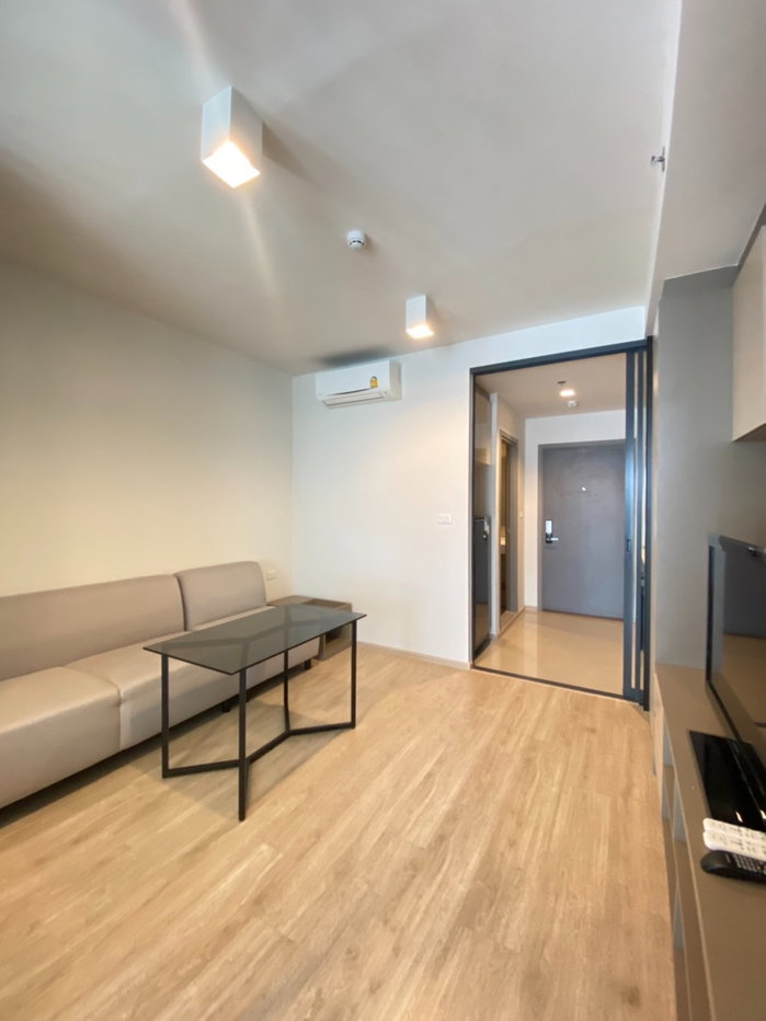 รูป ให้เช่าด่วน! IDEO Sathorn - Wongwian Yai 1Bed ชั้น17 เพียง 17,000 บาทเท่านั้น เครื่องใช้ไฟฟ้าครบ Line: joe1e7 - รูปที่ 4/8