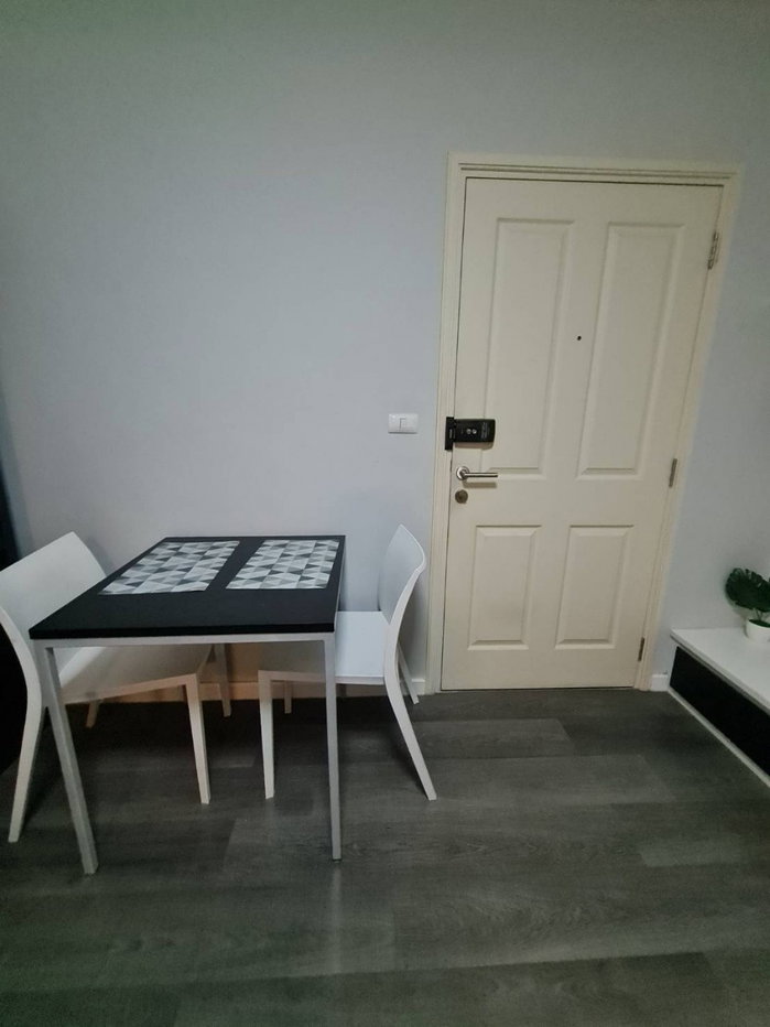 picture  DCONDO ABAC FOR RENT  1 BED 1 BATH  Tel 0950486823 - 20/21