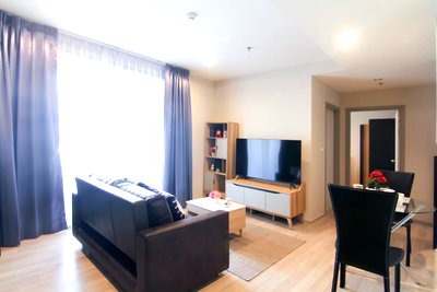 Condos for rent : Ideo Mobi EastPoint. 1bed 38sqm. Line id: @pfagent