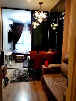 ขายคอนโด : KBR138 ไนท์บริดจ์ รามคำแหง 28ตรม ชั้น16 กั้นนอน 3.45ล้าน 092-597-4998