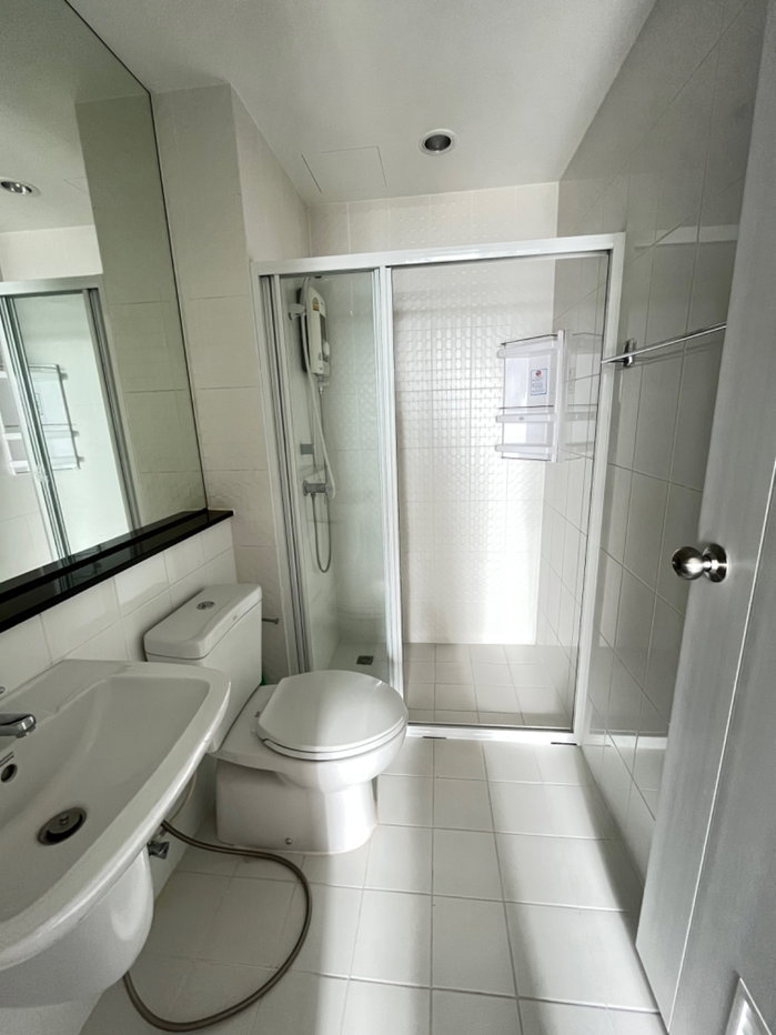 picture Available 30May26! Tree Interchange Tao-poon. 2beds 60sq.m. Line id: @pfagent - 4/11