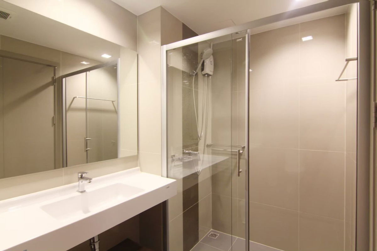 รูป  เช่า 1 นอน 32 ตรม ห้องวิวติดถนน เช่าขั้นตำ่ 1ปี Ideo New Rama 9 Condo ราคาคุยได้ Build in ห้อง  มีช่องเก็บของเยอะ - รูปที่ 15/16