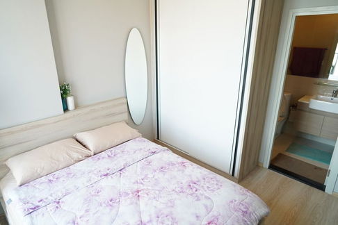 @condorental ให้เช่า Noble Revolve Ratchada 1 ห้องสวย ราคาดี พร้อมเข้าอยู่!!