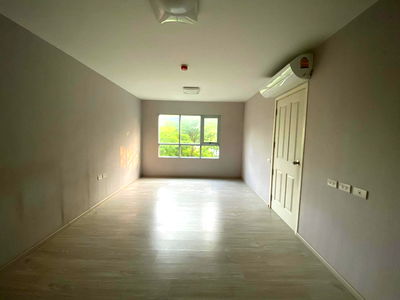 Condos for rent Wutthakat Road : Aspire Sathorn-Taksin Condo for rent