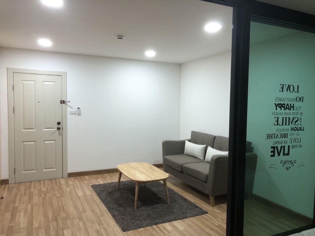 picture TOP105 The One Plus Srinakarin 32 sqm. 3rd Floor 6,000 baht 064-959-8900 - 2/16