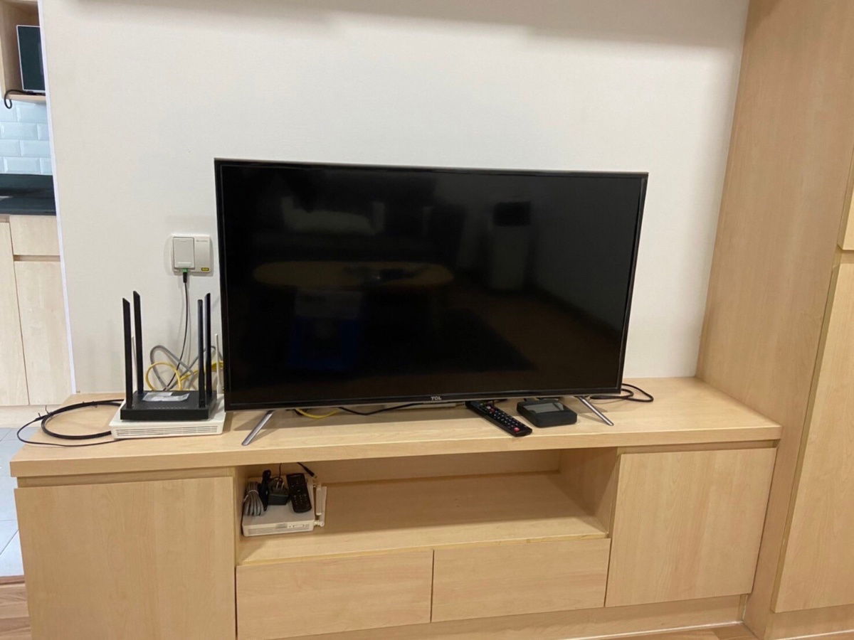 picture TOP105 The One Plus Srinakarin 32 sqm. 3rd Floor 6,000 baht 064-959-8900 - 6/16