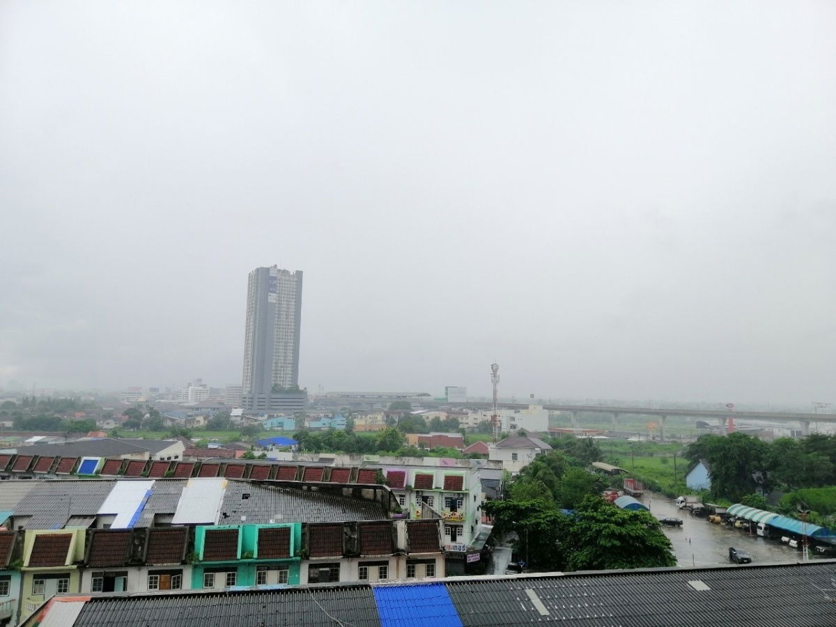 picture sss295 Sell Plum Condo Central Station Phase 1  - 5/14