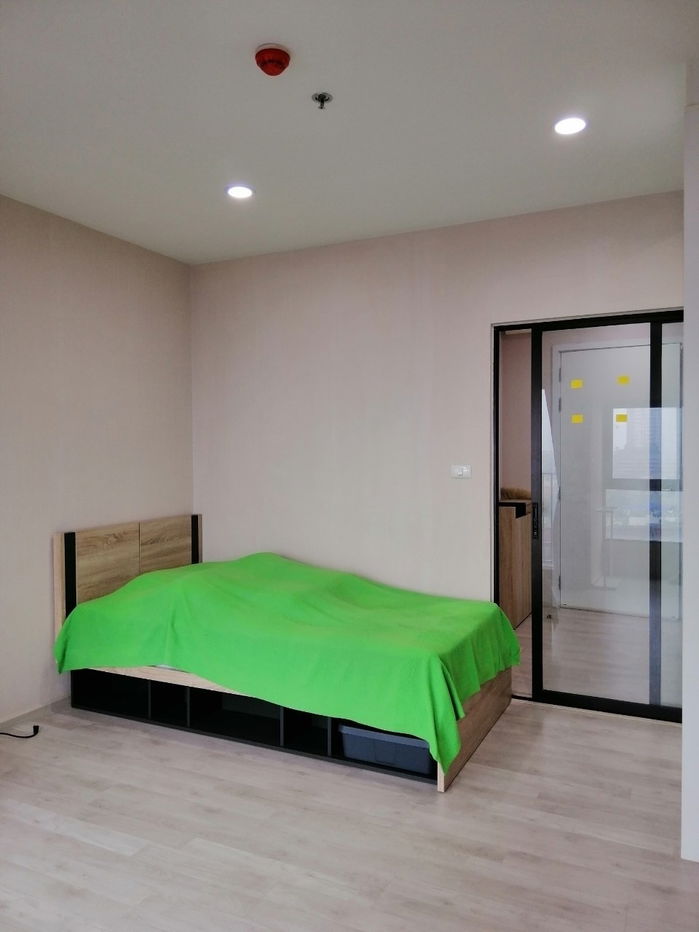 picture sss295 Sell Plum Condo Central Station Phase 1  - 11/14