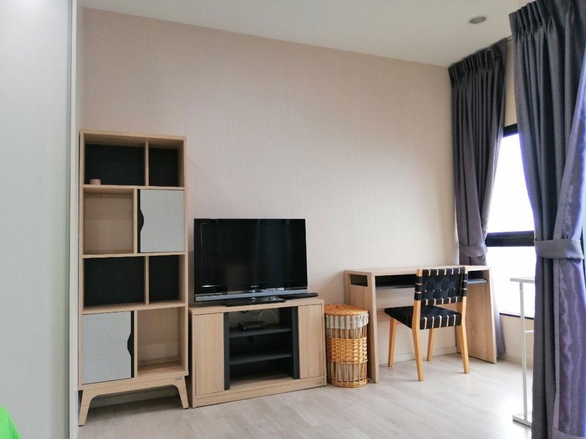 picture sss295 Sell Plum Condo Central Station Phase 1  - 13/14