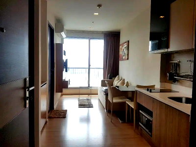 คอนโดให้เช่า : ให้เช่าคอนโด Rhythm Sathorn**ใกล้ BTS สะพานตากสิน ห้องสวย เฟอร์ครบพร้อมอยู่ Line ID: @ppagent