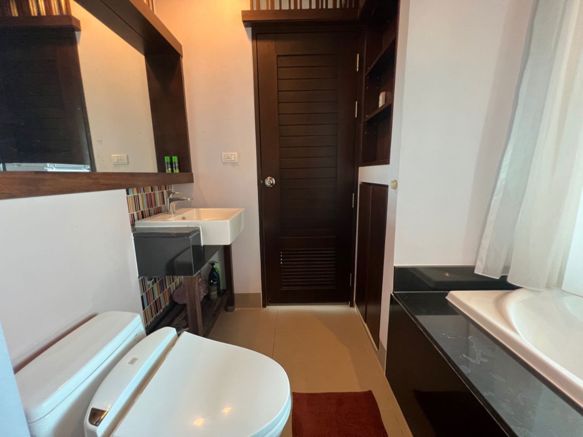 รูป ❤️ให้เช่า ถูกมากใกล้แยกรวมโชค ห้องใหญ่ ใกล้รวมโชคมอลล์ ☎️064-792-4426 - รูปที่ 4/16