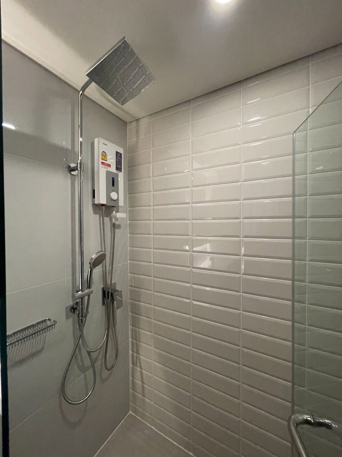 รูป 🟢R2504 ให้เช่าคอนโด Siamese (Ramada) Residence Sukhumvit 87 Duplex 2 ชั้น เพดานสูง 4.5 เมตร ติดถนนสุขุมวิท 🔥มีเครื่องซักผ้า🔥 - รูปที่ 13/14