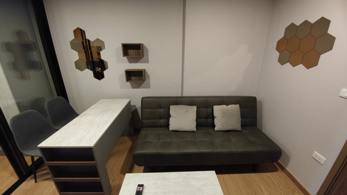 รูป ปล่อยเช่าด่วน The cube loft Srinakarin ชั้น6 วิวสระว่ายน้ำ เฟอร์ฯครบ พร้อมอยู่ 🌟ราคาเช่า9,500บ/เดือน🌟 ห้องใหญ่ วิวสวย📌 - รูปที่ 3/16