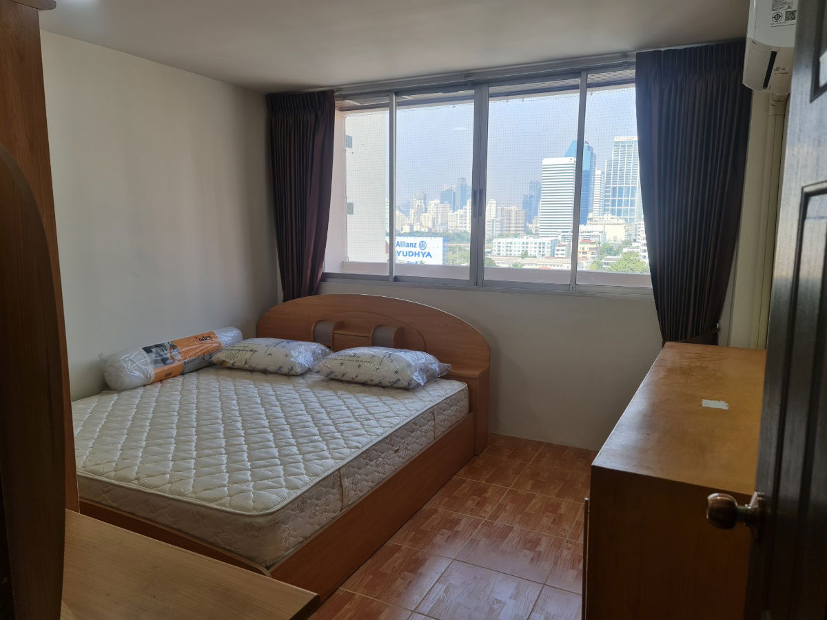 picture [Rent] Monterey Place Sukhumvit 16, FL.12th, 1 Bed 58SQ.M.*High Rise Condo *5mins walk to MRT Queen Sirikit Station[RAR2203753] - 1/18