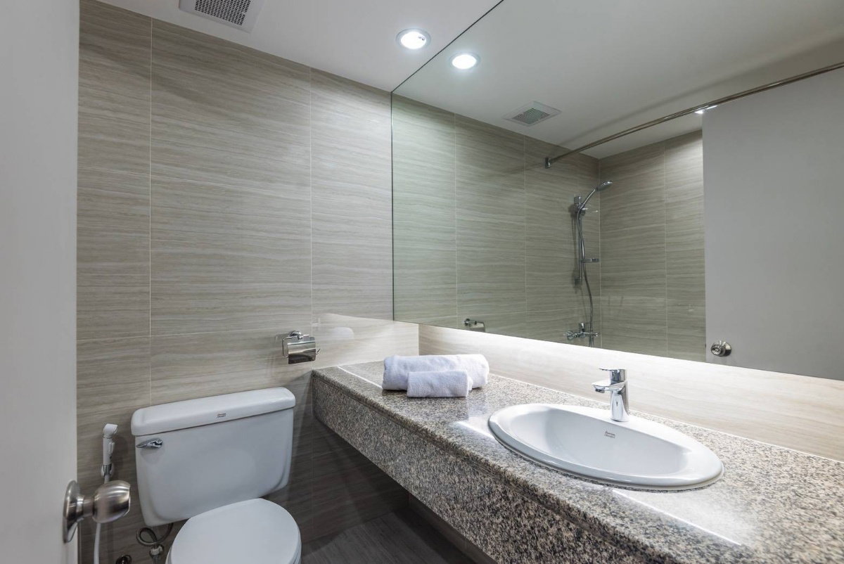 picture For Rent : 2 Bedroom at Bangkok Garden condo soi Narathiwas 24 Ref. A15210303 - 6/7