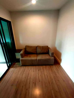 Condos for rent แคราย :   Hallmark               Ngamwongwan 