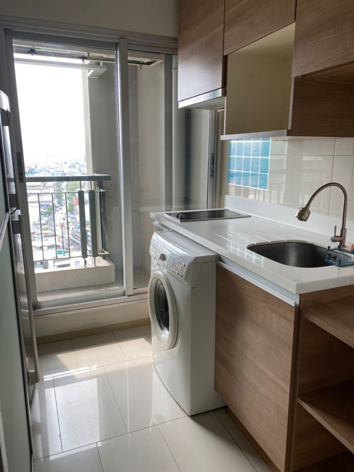 picture Rhythm Ratchada-huaikhwang condo for rent - 9/13
