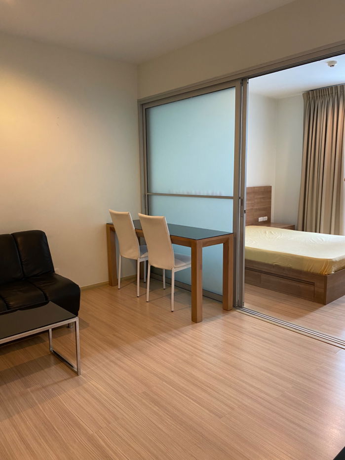 picture Rhythm Ratchada-huaikhwang condo for rent - 5/13