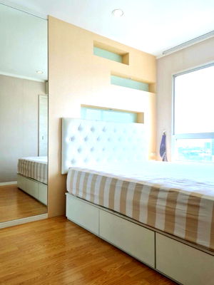 Condos for sale : LPN Srinakarin-Huamak 26 sqm. 21FL. OneBed 2.5MB. 092-597-4998