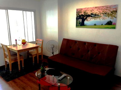 ขายคอนโด : S_LP44128 ลุมพินี ราม44 กั้นนอน 35 ตรม. ชั้น 9 ตึกเอ 2.06 ล้าน 092-597-4998