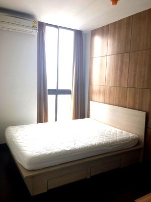 คอนโดให้เช่า : ให้เช่าคอนโด ให้เช่าคอนโด Ideo Sathorn-Taksin ติด BTS กรุงธนบุรี ห้องใหญ่ 35ตร.ม. เฟอร์ครบพร้อมอยู่**มีเครื่องซักผ้า Line ID: @ppagent
