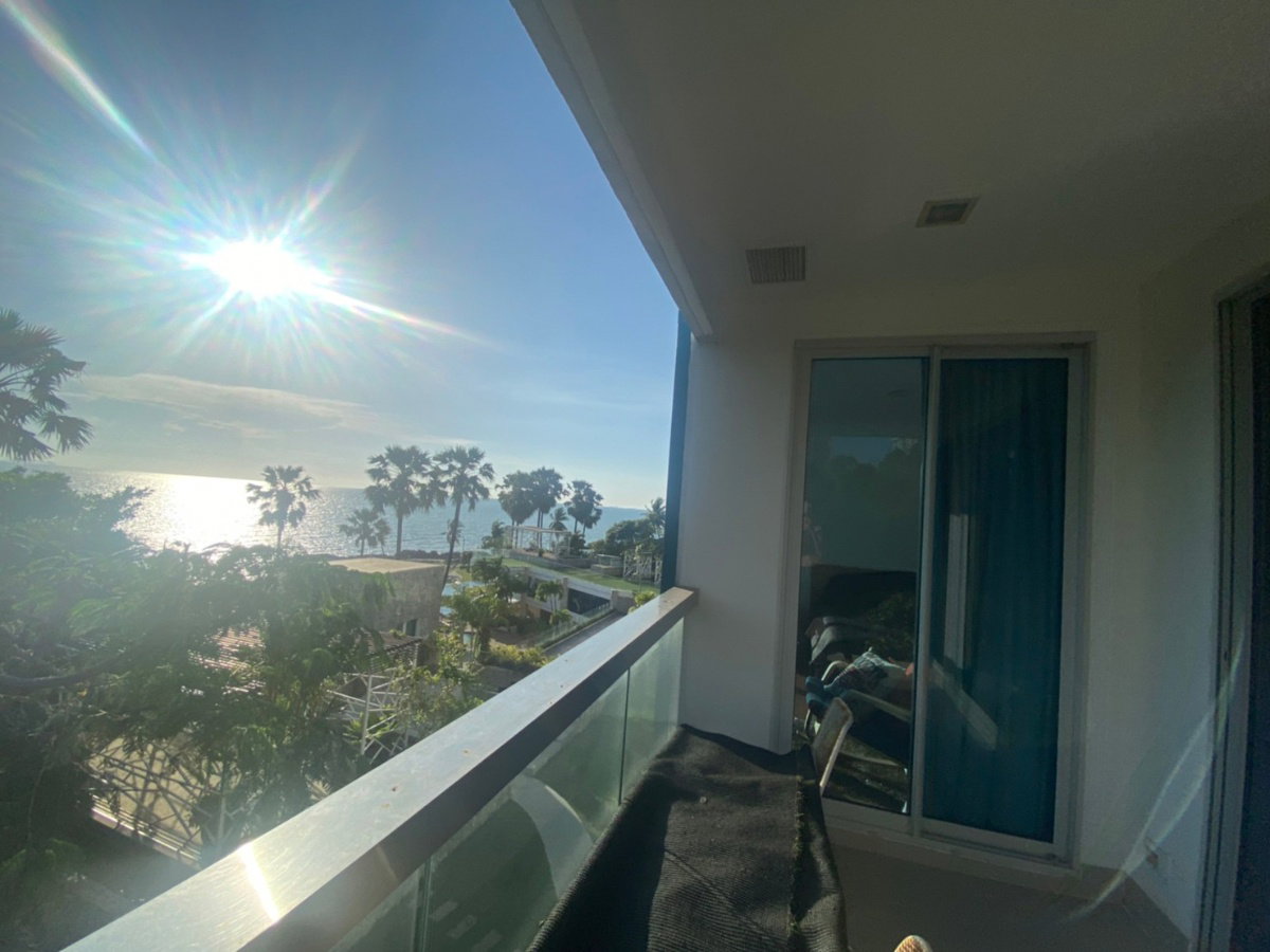 รูป ให้เช่า The Palm Wongamat Beach Front Pattaya Sea view Luxury Condo 2bed room (S03-0878 ) - รูปที่ 2/18