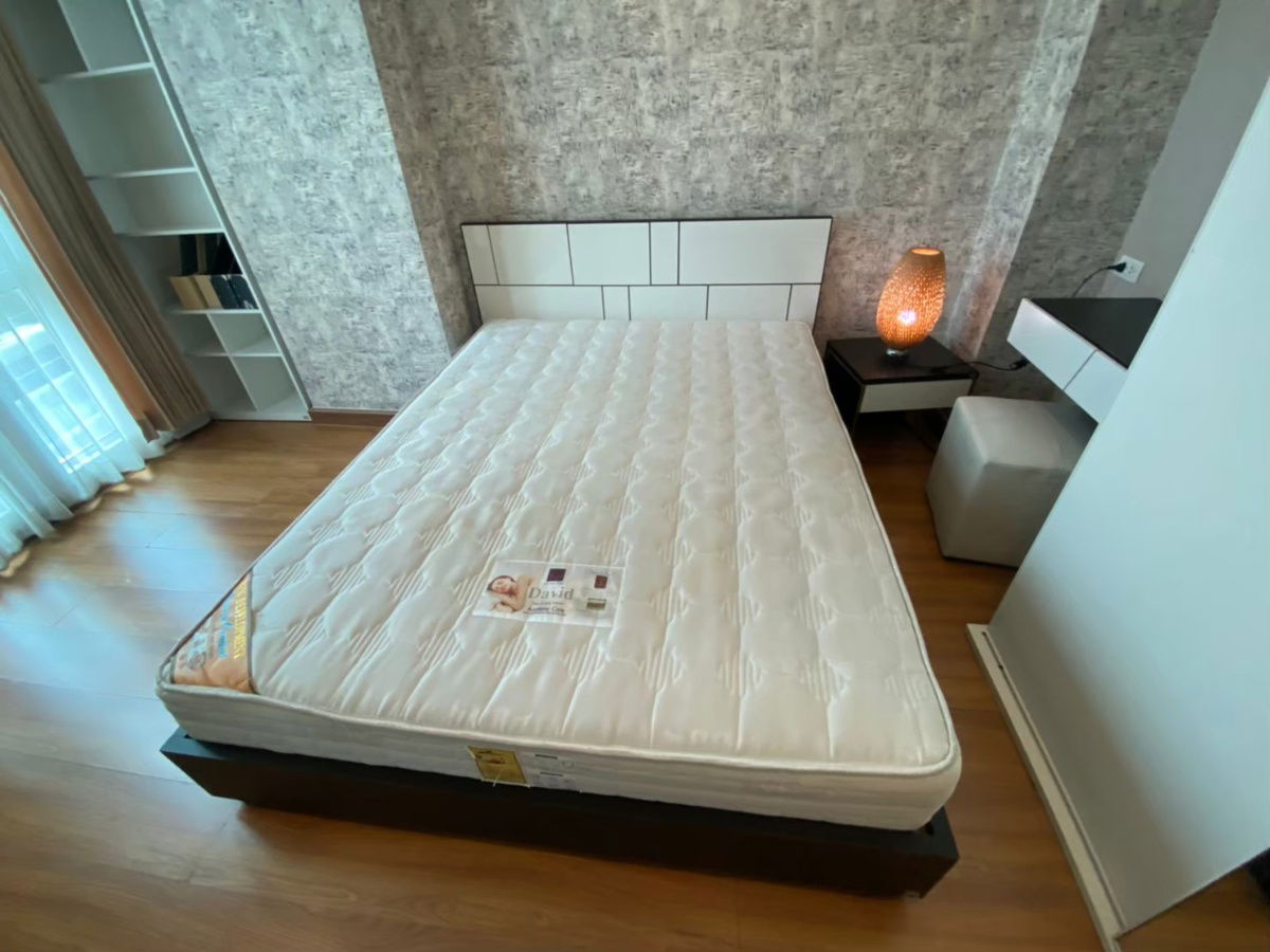 picture Available 10Jan26! Wish@Samyan. 1bed 36sqm. Line id: @pfagent - 5/11