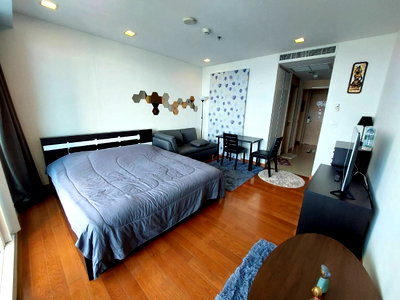 Condos for rent : For rent  The Palm Wongamat Beach Front Pattaya  unit B Sea View B (S03-0907)