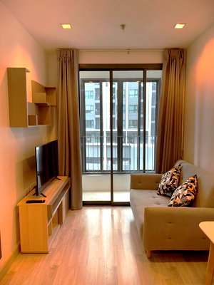 ขายคอนโด : S_IDMB105 ไอดีโอ โมบิ พระรามเก้า 31ตรม. ชั้น9 กั้นนอน 4.75ล้าน 092-597-4998