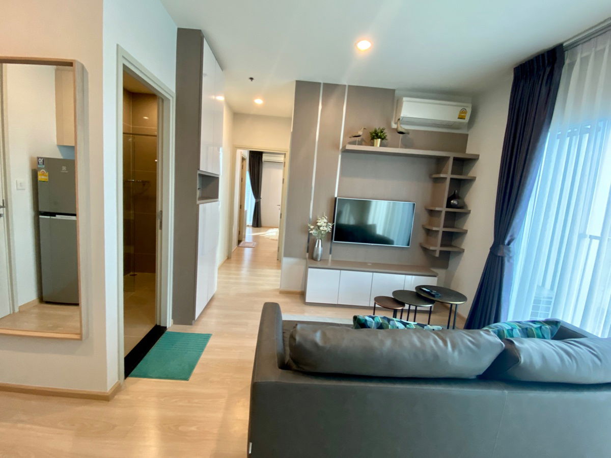 picture For Rent! Corner Unit with 2 Bed 2Bath 2 Balcony, 53.8 Sq.m Fully Furnished 22th Flr - 6/9