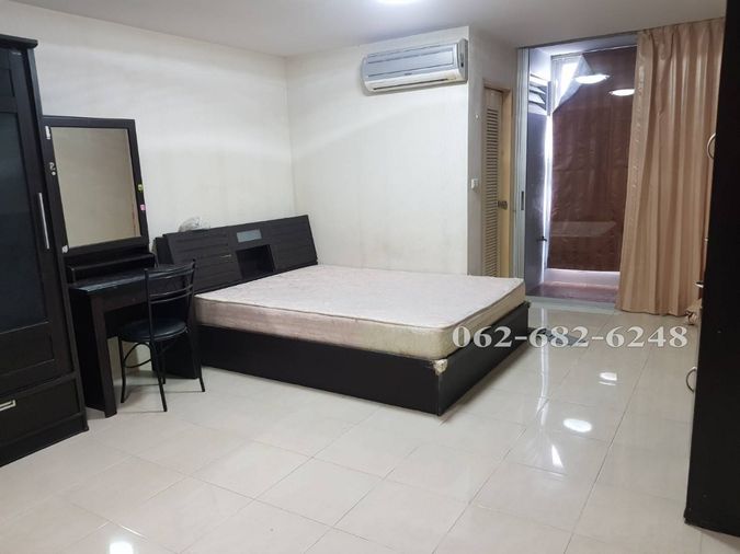 รัชดา ซิตี้ 18 MRT ห้วยขวาง Ratchada City 18 